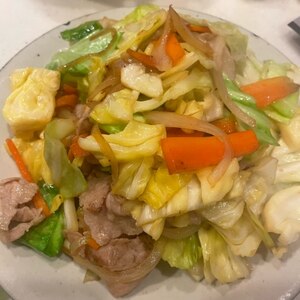 簡単おいしい♪豚とキャベツの創味シャンタン炒め